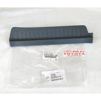 Scuff Plate VX80 Land Cruiser Cover Sill Plate Pintu Belakang Tengah Kanan Kiri 67917-60011-B0 67918-60011-B0 Original