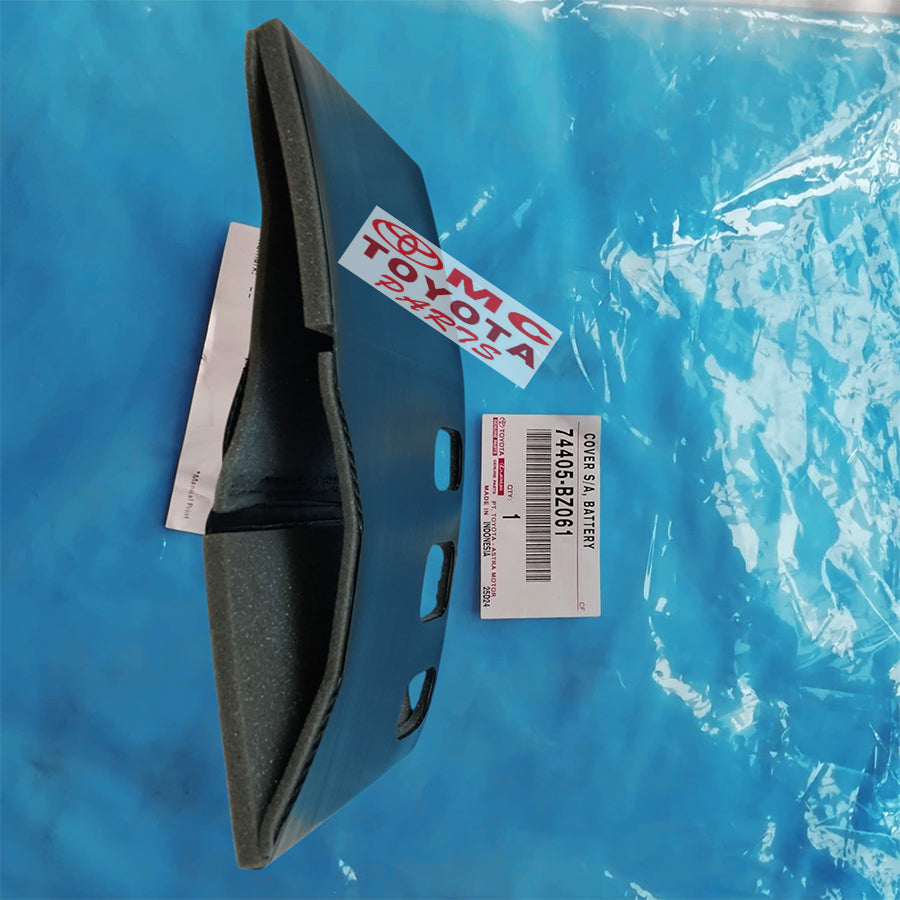 Cover Aki Dudukan Accu Calya Sigra Agya Ayla Pelindung Panas Aki Original Toyota 74405-BZ061