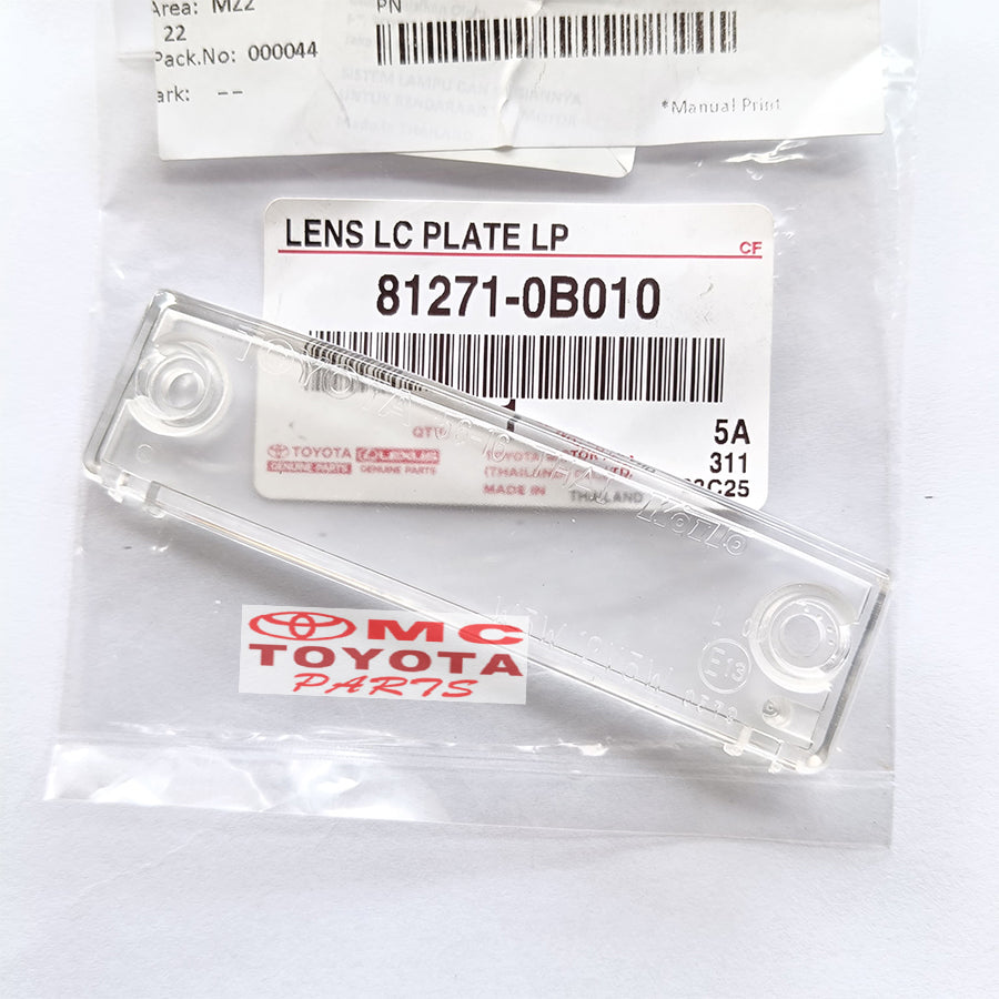 Mika Lampu Plat Nomor Belakang Original Toyota Kijang Kapsul Innova Fortuner 81271-0B010 Mika Lampu Pelat Nomor Bagasi Belakang Cover Lampu Plat Nomor Lens License Plate