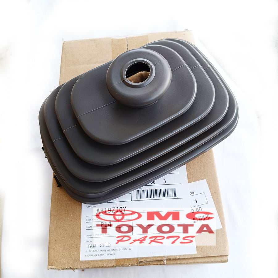 Tutup Abu Karet Boot Cover Boot Tongkat Persneling Verseneling Operan Gigi Tuas Transmisi  Hino Dutro Dyna Saurus 58808-37020-B0 Original