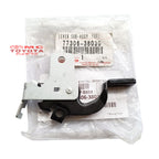 Tuas Pembuka Tutup Bensin Original Toyota Kijang Kapsul 77306-38030 Handel Handle Bukaan Tutup Tanki Bensin Lever Tuas Tarikan Pembuka Tangki Bensin Ori