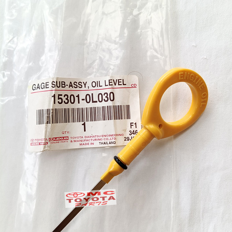 Stick Colokan Pengukur Oli Stik Oli Toyota Innova Fortuner Hilux Diesel Original 15301-0L030 Colokan Stick Oli Stick Colokan Oli Mesin Dipstick Tongkat Pengukur Oli