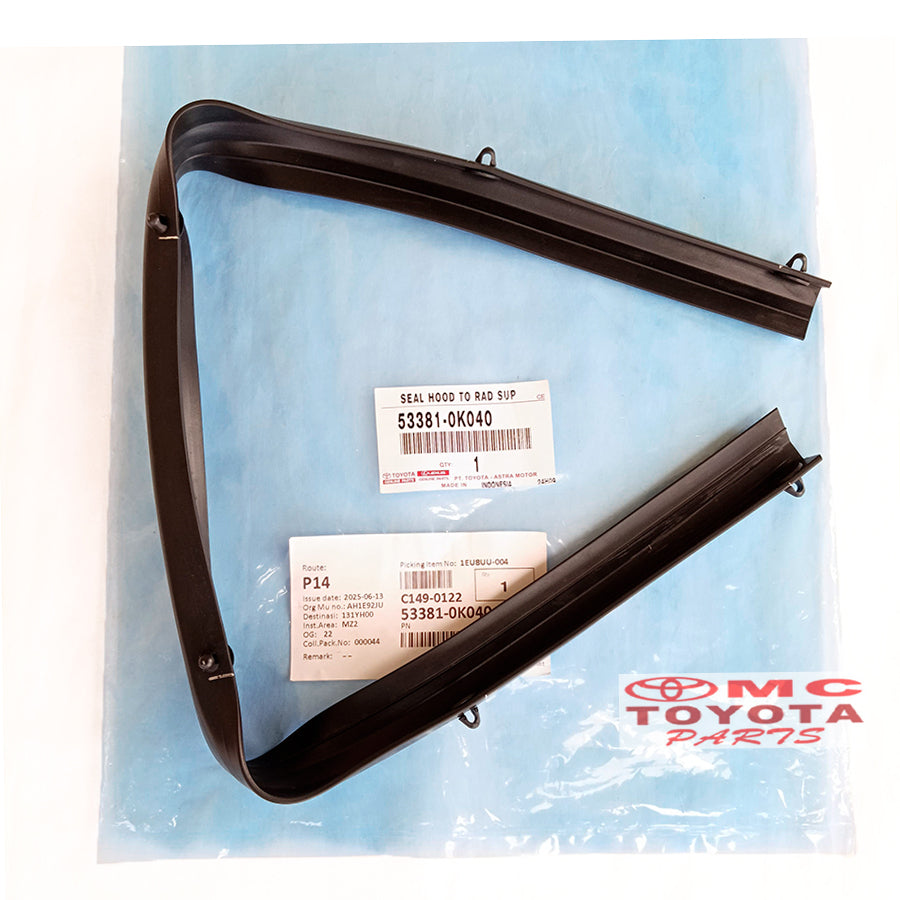Karet Kap Mesin Motor Bagian Depan Kijang Innova 2004-2015 Original Toyota 53381-0K040 Karet Cup Kap Motor Mesin Seal Hood Radiator