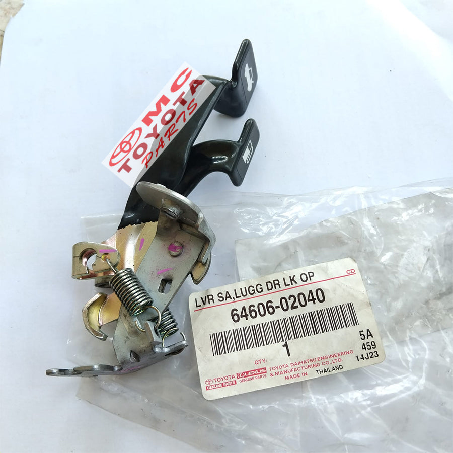Handle-Handle Tarikan Bensin Tuas Tarikan Bagasi Pembuka Tangki Bensin Vios Old Gen 1  Soluna Corolla Altis  Original  64606-02040