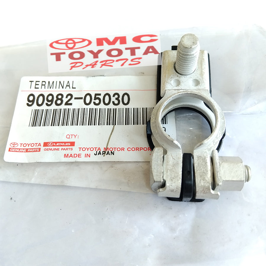 Terminal Aki Klem Accu Batteri Kepala Accu Land Cruiser VX80 Starlet Corolla Corona Hilux Camry Hiace Supra 90982-05030 Original