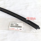 Karet Kaca Depan Lis Kaca Depan Corolla Twincam Bagian Atas Original Toyota 75531-12300 Moulding Molding Karet List Kaca Depan Atas Chrome