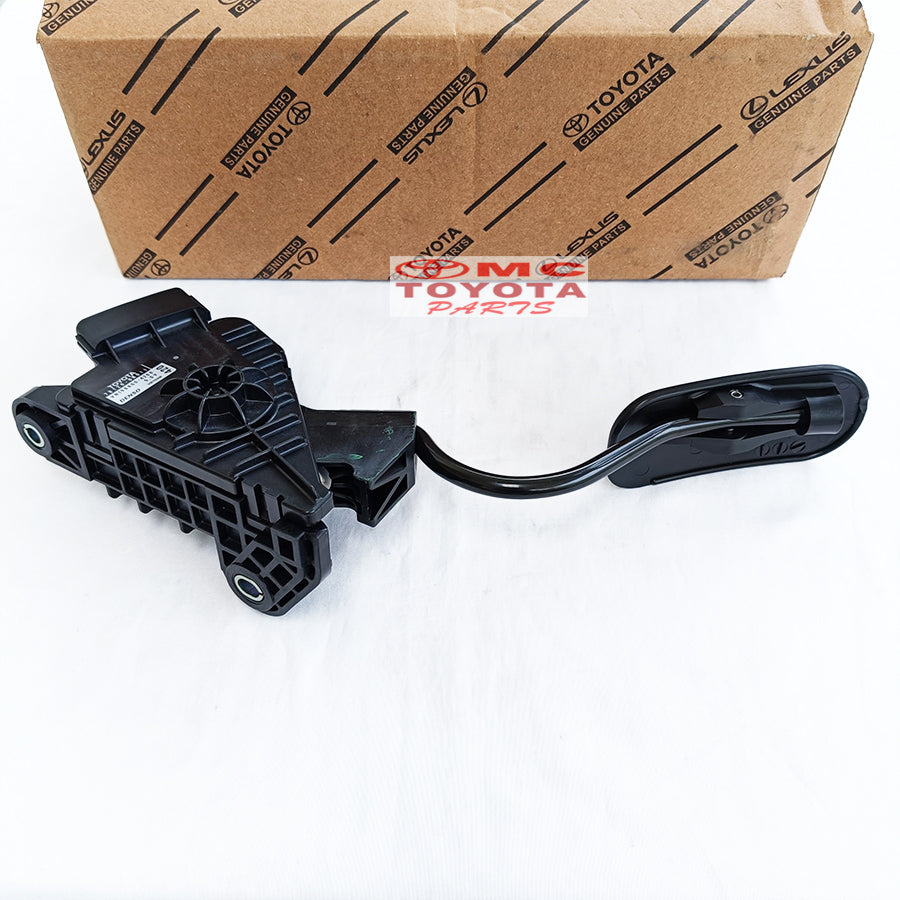 Pedal Gas Sensor Gas Kijang Innova Fortuner Hilux 2004-2015 Original Toyota 78120-0K011 Rod Accelerator Sensor Pedal Gas Ori