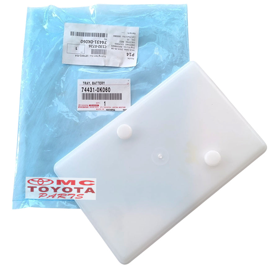 Tatakan Aki Accu Baterai Kijang Innova Bensin Original Toyota 74431-0K060 Tray Battery Tutup Tatakan Aki Carrier Battery Dudukan Aki Dudukan Accu Tatakan Accu