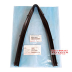 Karet Kap Mesin Motor Bagian Depan Kijang Innova 2004-2015 Original Toyota 53381-0K040 Karet Cup Kap Motor Mesin Seal Hood Radiator
