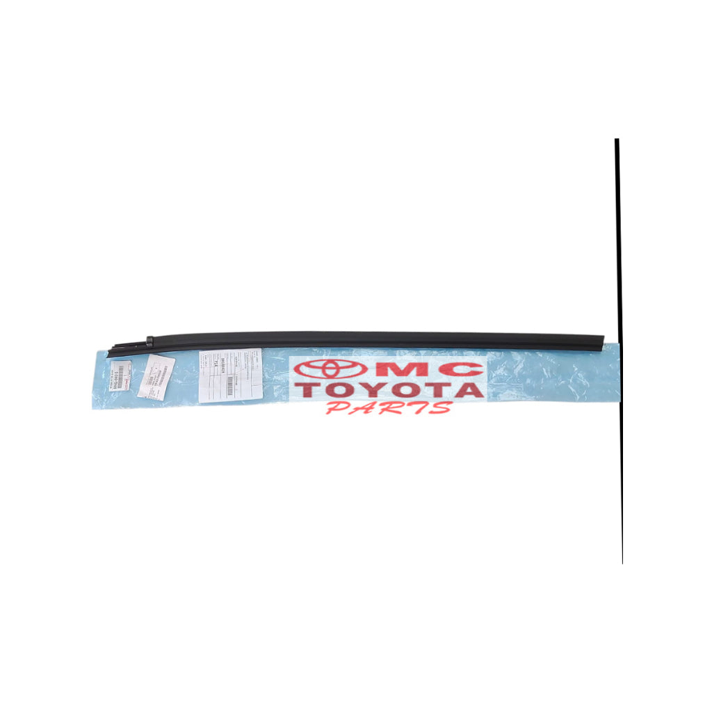Pelipit Pintu Luar Depan Kanan Kiri Dyna Saurus Hino Dutro 68161-0W010 68162-0W010