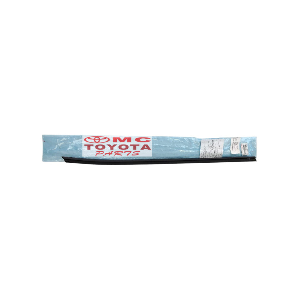 Pelipit pintu Bagian Dalam Kanan Kiri Dyna saurus Hino Dutro Original 68171-0W010 68172-0W010