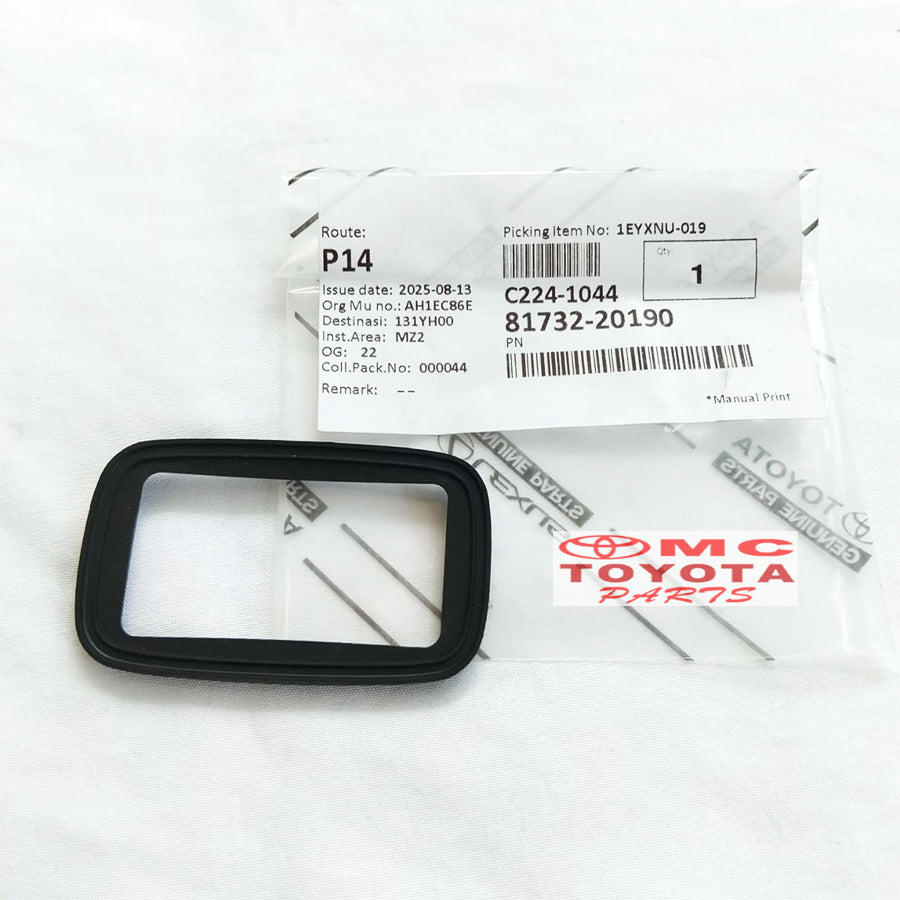 Karet Paking Gasket Lampu Sein Sen Celica Camry Cressida Hilux Land Cruiser VX100  81732-20190 Original