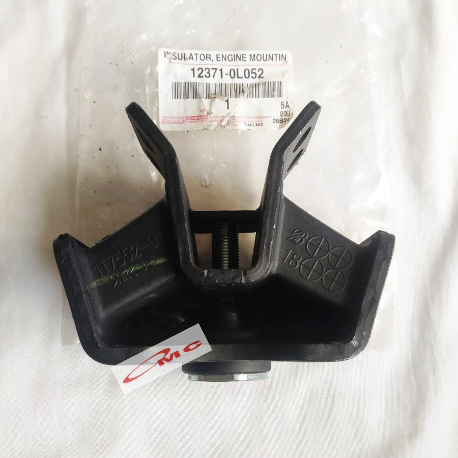 Engine Mounting Belakang Kijang Innova Fortuner Diesel Matic 12371-0L052