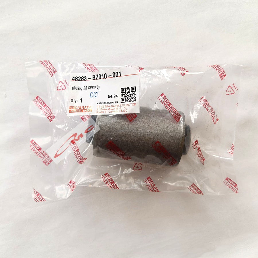 Bushing Spring Bush Arm Bosh Per Belakang Bagian Depan Original Daihatsu Gran Max Pick Up 48283-BZ010-001 Bos Per Daun Besi Granmax Grandmax Grand Max