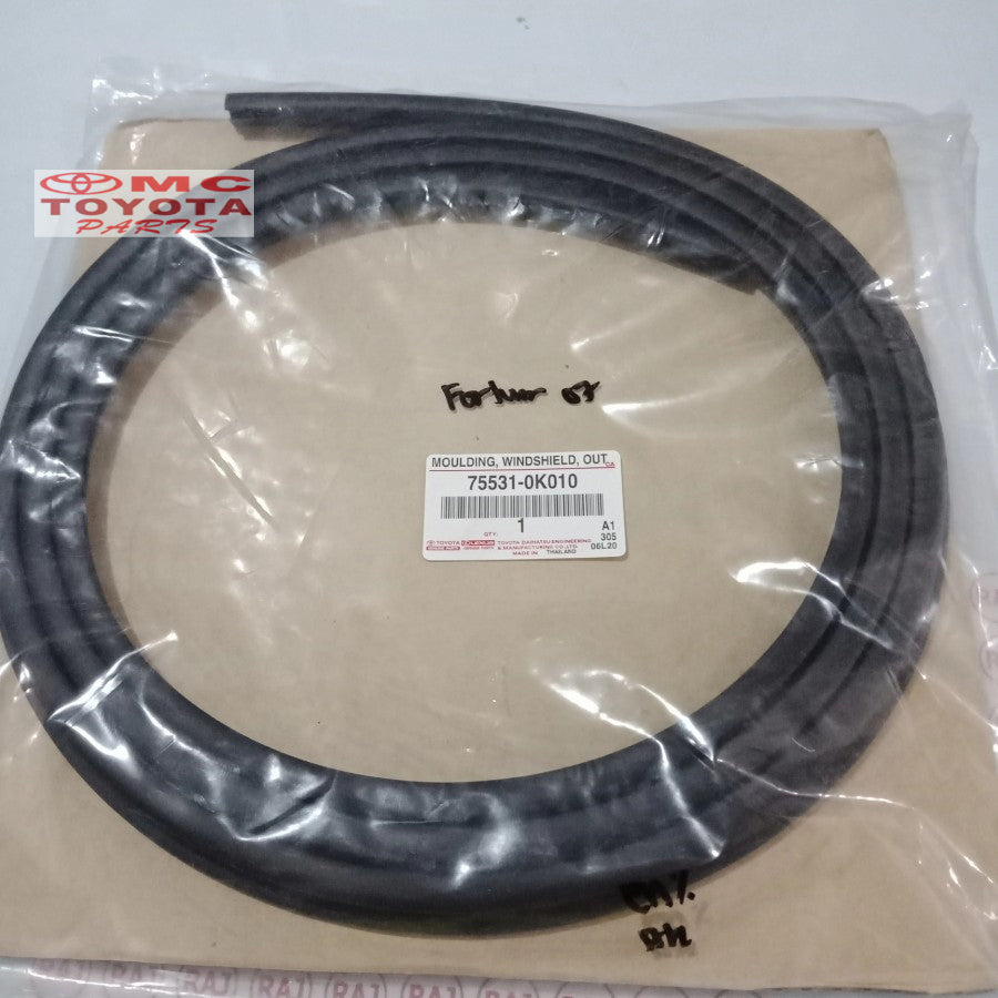 List Lis Kaca Depan Lis Karet Kaca Depan Original Toyota Fortuner Hilux Gen1 2004-2015 Ori Orisinil 75531-0K010 Moulding Windshield