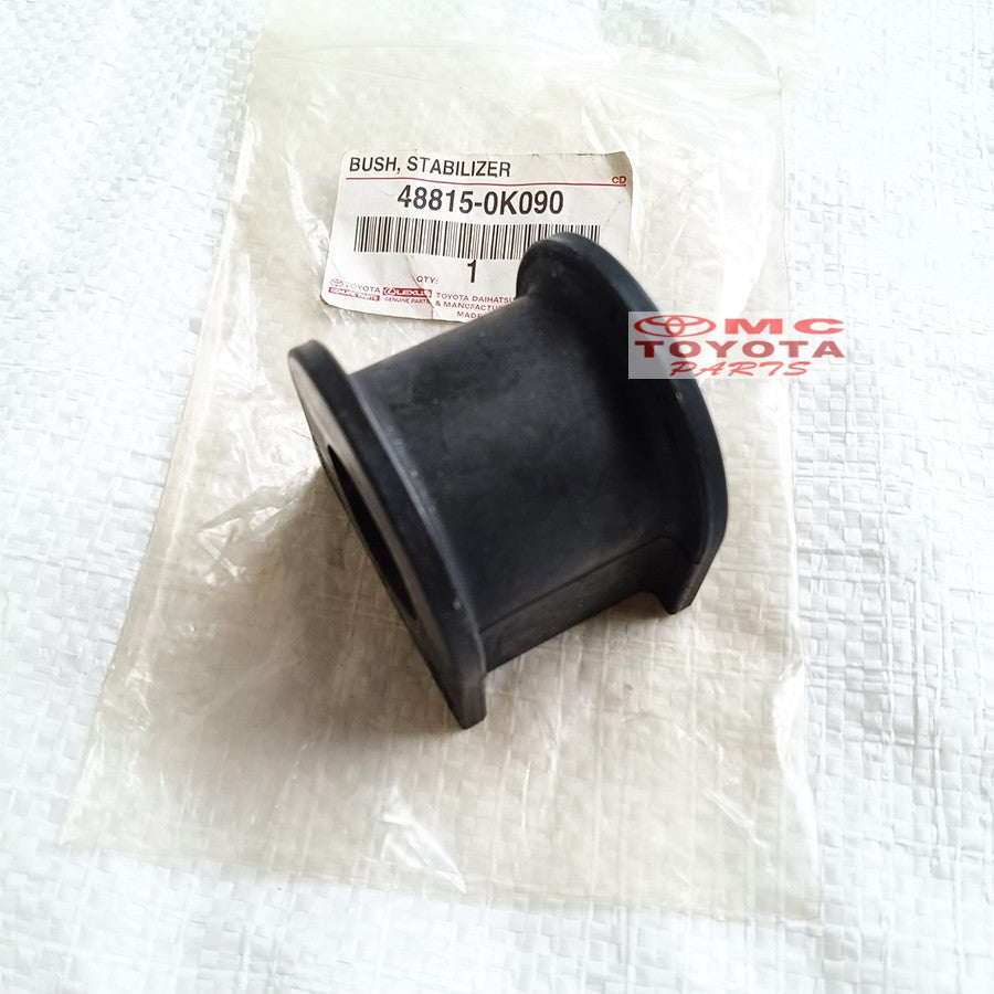 Karet Stabilizer Bush Bosh Bushing Karet Stabil Depan New Fortuner VRZ Hilux Revo Original Toyota 48815-0K090 Karet Roti Bushing Stabil