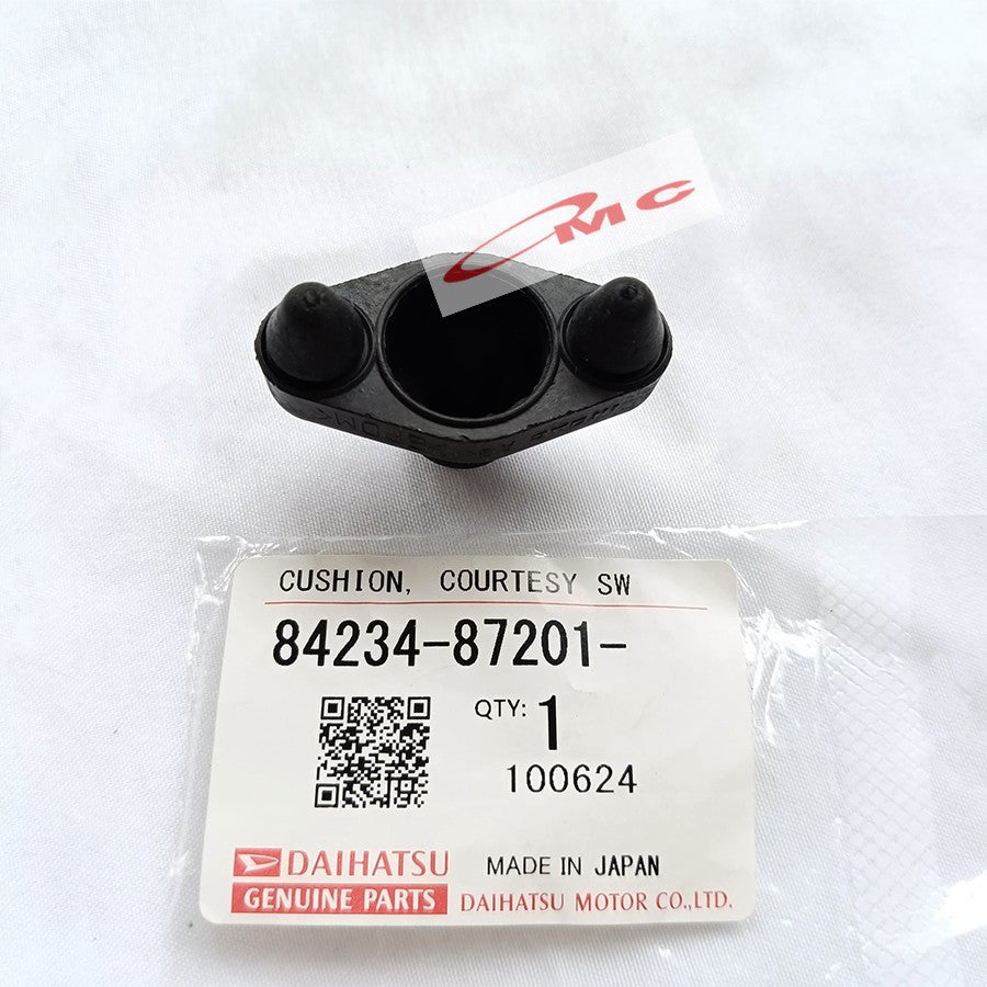 Karet Switch Pintu Karet Cover Pelindung Switch Pintu Daihatsu Taruna Feroza Taft GT Rocky Hiline Independent Original 84234-87201-000