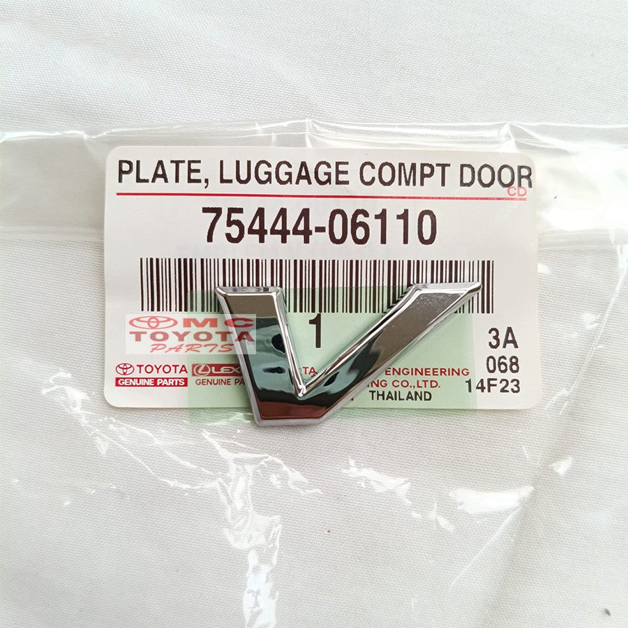 Emblem V Camry Original Toyota 75444-06110 Sticker Stiker Logo Tulisan V Chrome New Camry