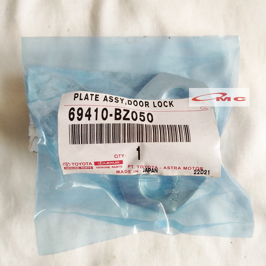 Striker Tahanan Door Lock Pintu Bagasi Rush Terios 2006-2015 Original 69410-BZ050