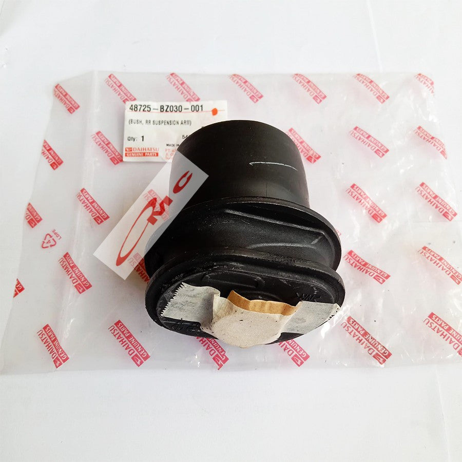 Karet Bush Bushing Arm Belakang Original Daihatsu Agya Alya 48725-BZ030-001