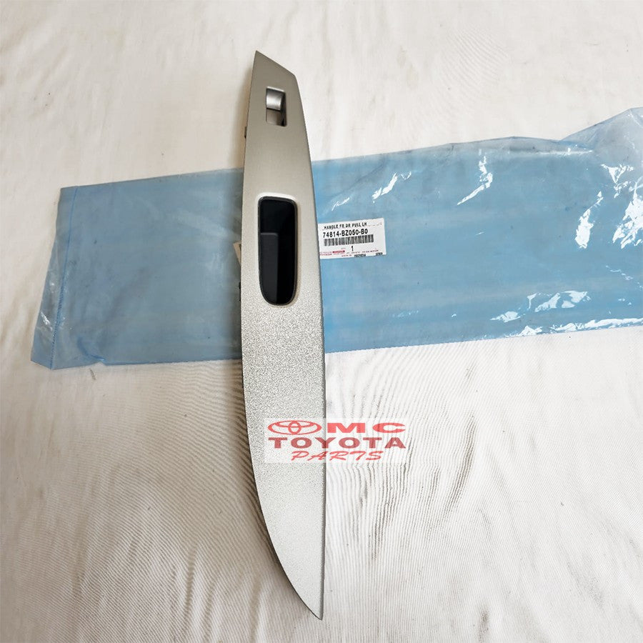Handle Tarikan Pintu Dalam Panel Power Window Pintu Depan Kanan Kiri Agya Ayla Original 74813-BZ050-B0 74814-BZ050-B0