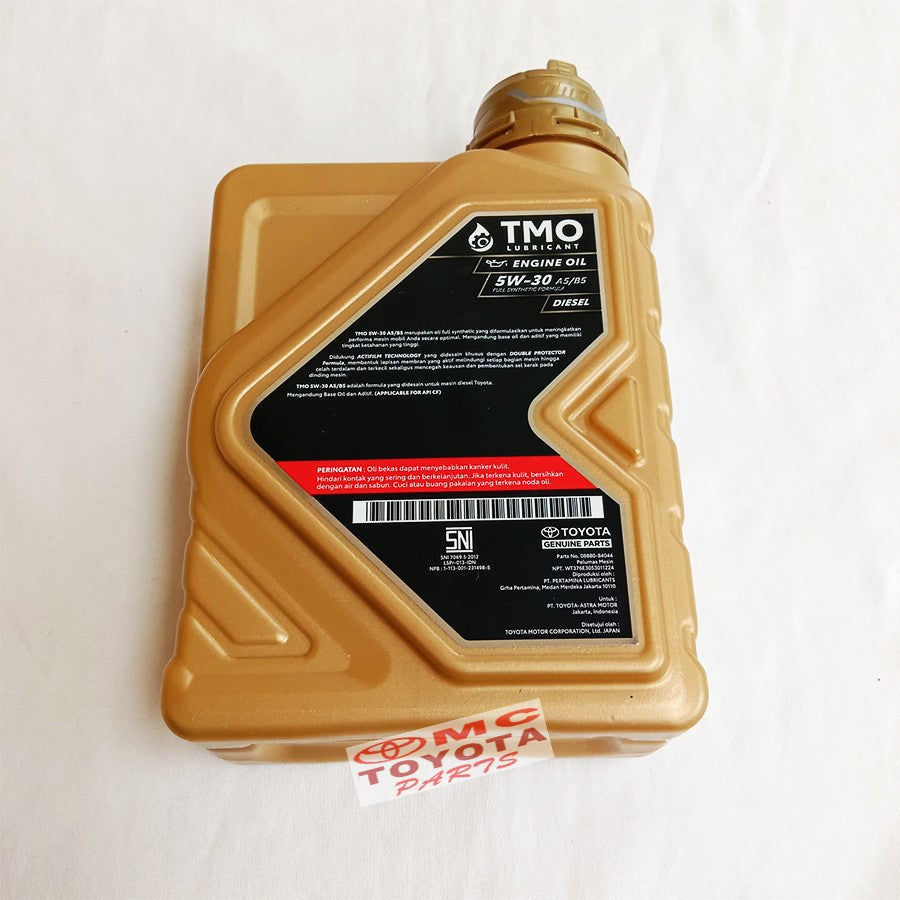 Oli Mesin Diesel TOYOTA 5W-30 Kemasan 1 Liter 08880-84044
