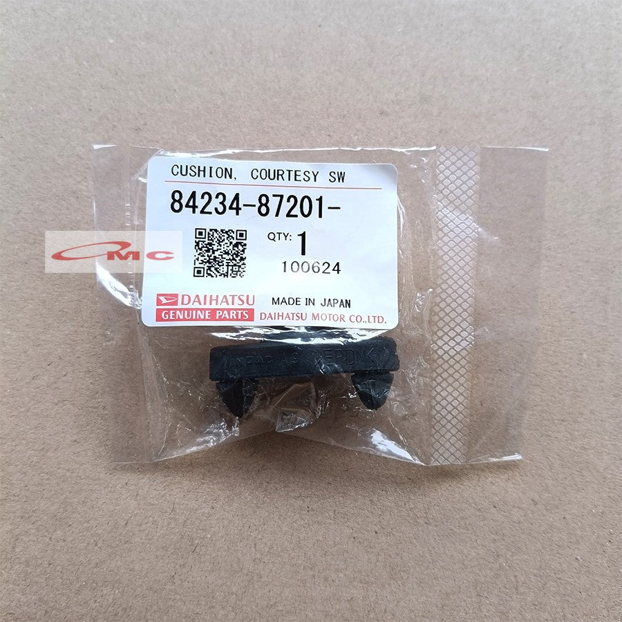 Karet Switch Pintu Karet Cover Pelindung Switch Pintu Daihatsu Taruna Feroza Taft GT Rocky Hiline Independent Original 84234-87201-000