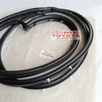 Karet Pintu Depan Kanan Kiri Soluna Original Toyota 67861-0A010 67862-0A010 Karet Pintu Soluna