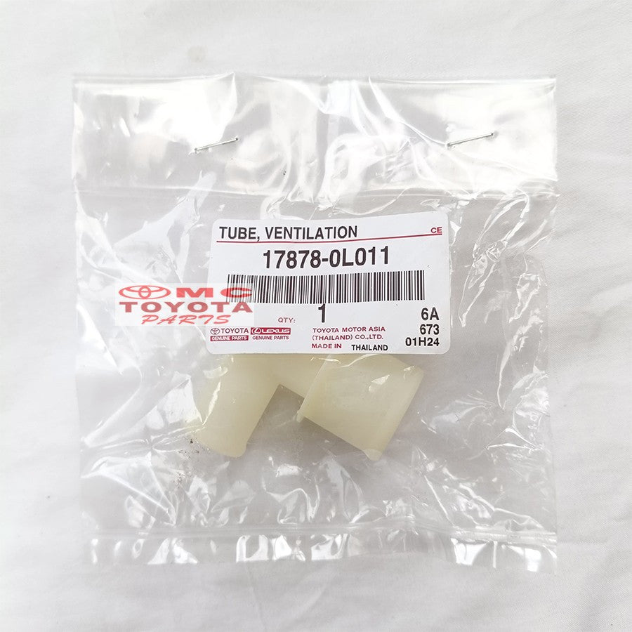 Pipa Penyambung Selang Filter Udara Kijang Innova Fortuner Hilux Diesel Original Toyota 17878-0L011 Tube Ventilation Pipa Intake Selang Filter Udara