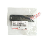 Cover Karet Switch Handle Pintu Bagasi Corolla Altis New Vios Matic 2007-2014 Wish Original Toyota 69219-68010 Cover Switch Plat Nomor Seal Back Door