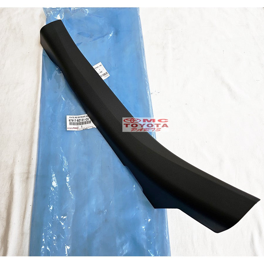 SillPlate Sil Plate Cover Body Plat Scuff Belakang Samping kanan Kiri Agya Ayla Original 67917-BZ131-C0 67918-BZ131-C0