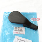 Handle Jok Tengah Handle Tuas Setelan Jok Tengah Veloz Avanza Xenia 2022 Up Original Toyota 72637-BZ100-C0 Hitam Handle Jok Belakang Tengah Handel Putaran Stelan Handle Lipat Jok Tengah