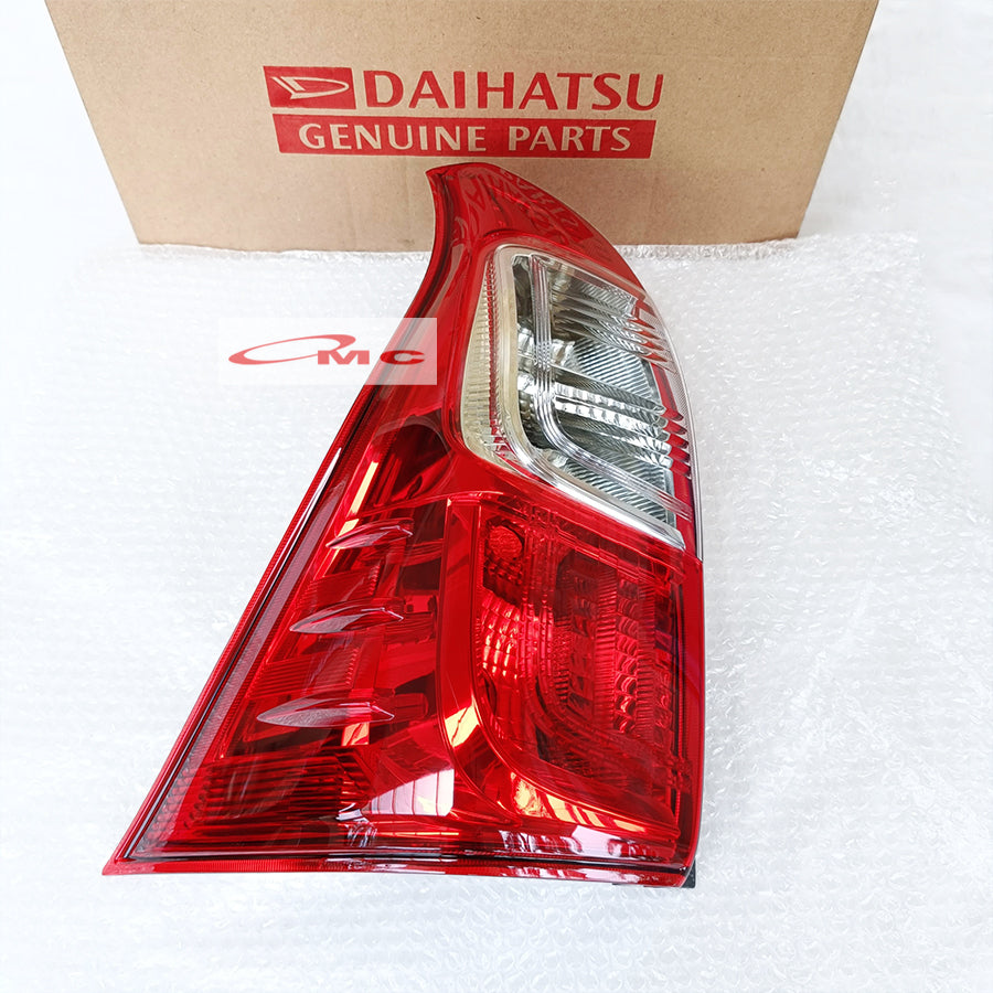 Lampu Stop Lamp Belakang Kanan Kiri Grand New Avanza Great Xenia 2016-2022 Original 81551-BZ240-001 / 81561-BZ240-001 Lampu Belakang Stoplamp Ori