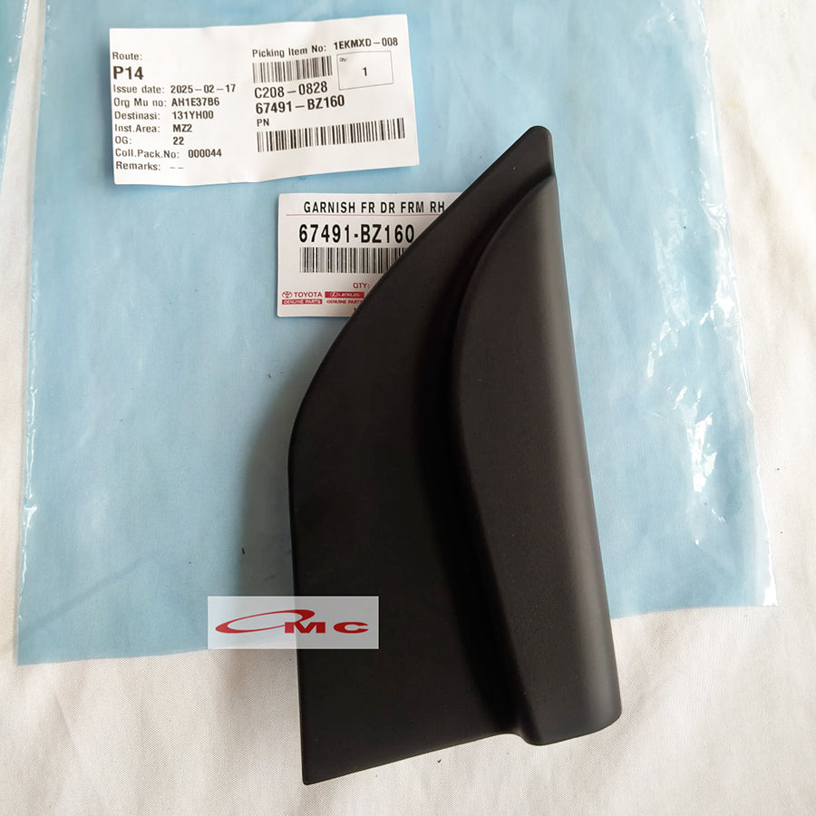 Garnish Segitiga Dalam Spion Depan Kanan Kiri All New Rush Terios 2018-Up Original 67491-BZ160 67492-BZ160