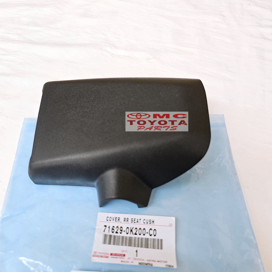 Cover tutup Dudukan Bantalan Engsel Kaki Jok Belakang Tengah Kanan Kiri Fortuner VRZ Kijang Innova Verturer Reborn Original Toyota 71629-0K080-C0 71629-0K200-C0