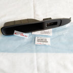 Tarikan Pintu Panel Saklar Switch Power Window Depan Belakang Avanza Xenia Lama 2003-2011 74641-BZ010-B0 74642-BZ010-B0