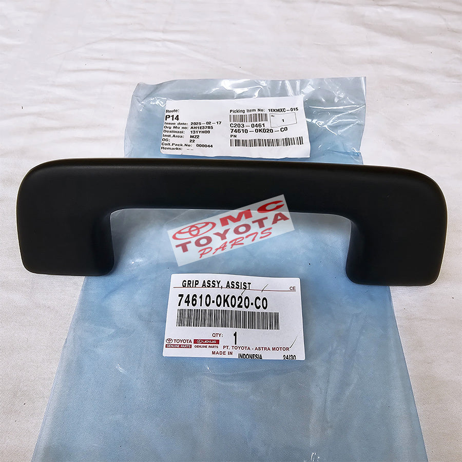 Pegangan Tangan Handle Hand Grip Plafon Atas Depan Belakang Kanan Kiri Innova Reborn Venturer Zenix Fortuner VRZ Original Toyota 74610-0K020-C0