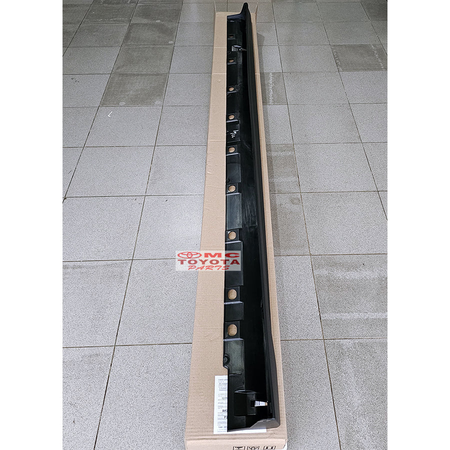 Moulding Rock Panel Cover Side Skrit Bodykit Sisi Bawah Pintu Kanan Kiri New Avanza Veloz 2021 Up Veloz Q 2022 Original Toyota 75852-BZ480 75851-BZ480