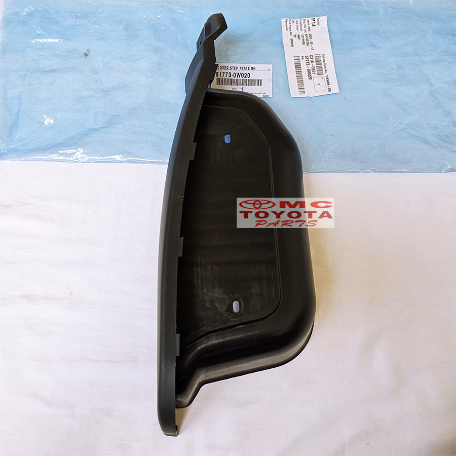 Cover Tutup Pelat Pijakan Kaki Kanan Kiri Toyota Dyna Saurus Hino Dutro All Type Original Toyota 51774-0W020 51773-0W020