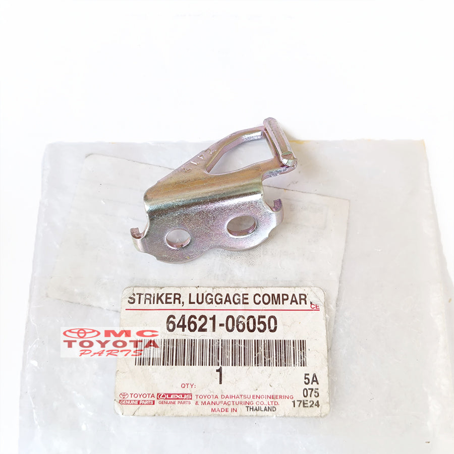 Striker Door Lock Bagasi New Vios Limo Corolla Altis Camry Original Toyota 64621-06050 Stiker Doorlock Bagasi Belakang