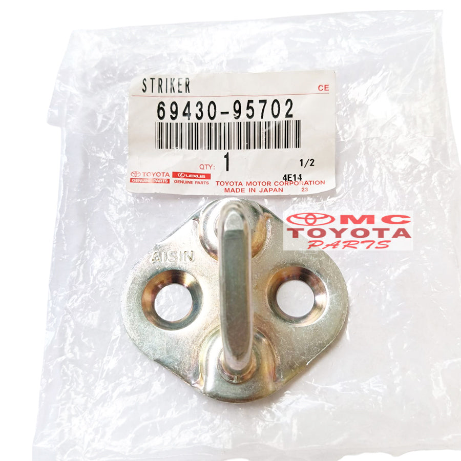 Striker Tahanan Door Lock Pintu Bagasi Kijang Kapsul Kijang Efi Krista Coaster Original Toyota 69430-95702 Striker Bagasi Besi Pengait Lock Bagasi Belakang Stiker Striker Door Lock Doorlock Bagasi Ori