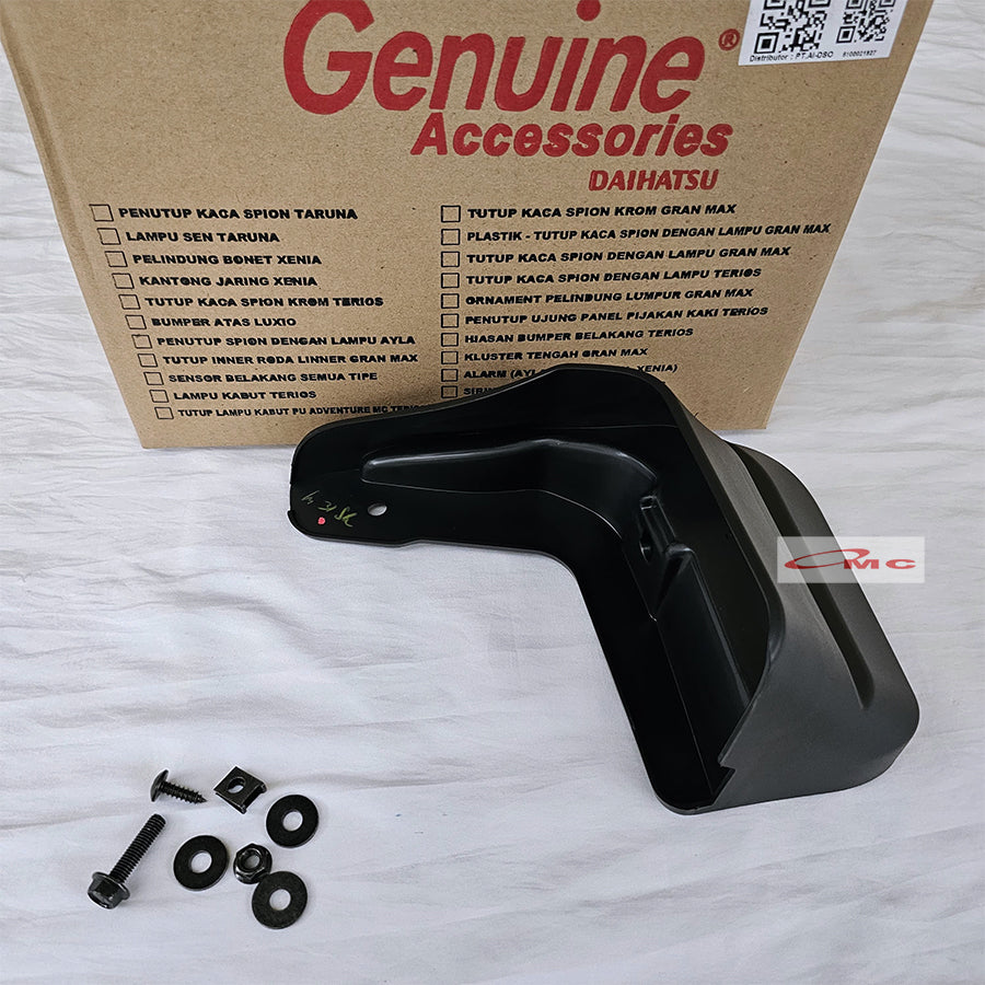 Mud Guard Quarter Panel Karpet Pelindung Lumpur Roda Belakang Belakang Kanan kiri Sigra 2016-2021 Original Daihatsu FS022-10100-000 FS022-10090-000