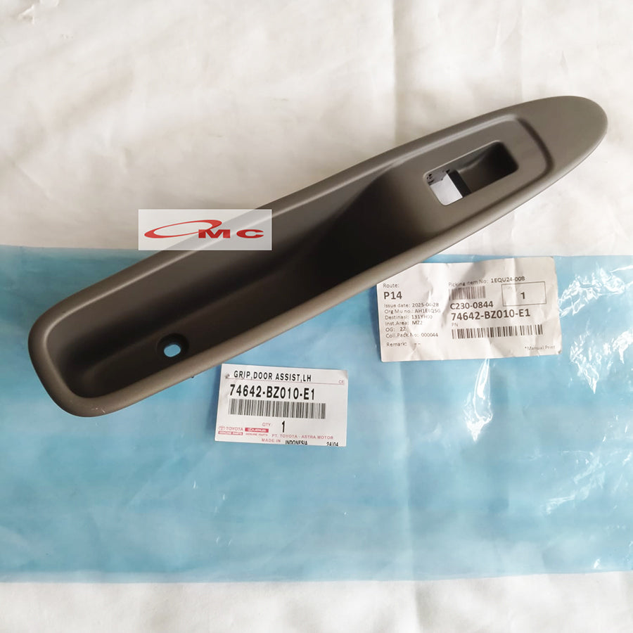 Tarikan Pintu Panel Saklar Switch Power Window Depan Belakang Avanza Xenia Lama 2003-2011 74641-BZ010-E1 74642-BZ010-E1