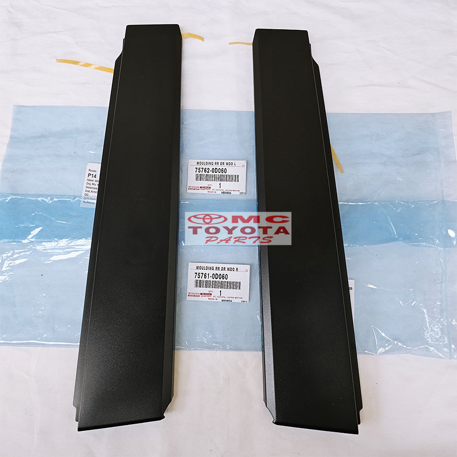 Moulding Cover Rangka Bingkai Kaca Pintu Tengah Bagian Depan Kanan Kiri Toyota Sienta 2016-2022 Original 75761-0D060 / 75762-0D060