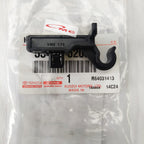 Kancing Klip Holder Tiang Kap Mesin Clip Hood Clamp Stang Kap Mesin Toyota Altis 2001-2007 Original 53452-02060