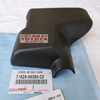 Cover tutup Dudukan Bantalan Engsel Stelan Dudukan  Kaki Jok Belakang Tengah Kanan Kiri Toyota Kijang Innova Verturer Reborn Original 71629-0K090-C0 71629-0K100-C0