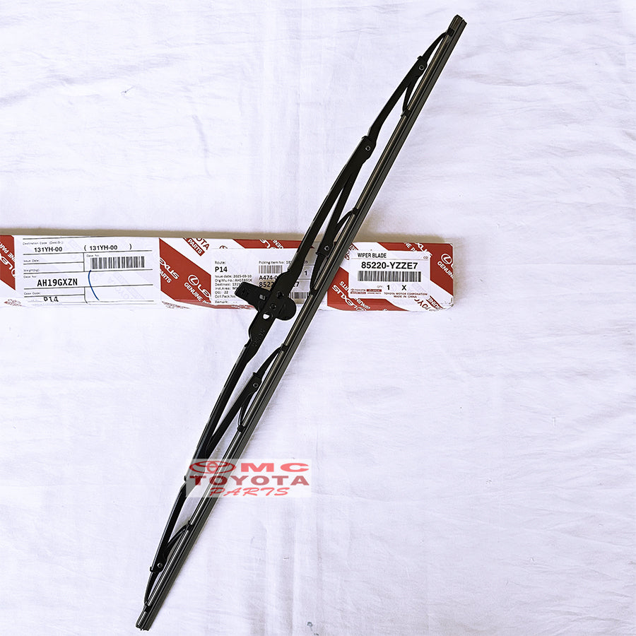 Wiper Blade Depan Kanan Wiper Mobil Kanan Universal 21" In 21 Inch 525mm Fortuner Vios  Orisinil Original Toyota 85220-YZZE7