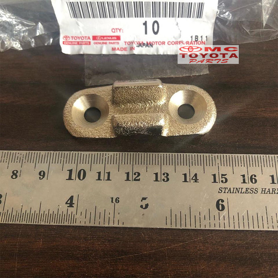 Striker Atas Bawah Land Cruiser Hardtop FJ40 BJ40 HJ40 Original Toyota 69451-90302 Streker Steker Stiker Striker Stopper Stoper Pintu Belakang Atas Bawah Landcruiser Hardtop Ori Orisinil