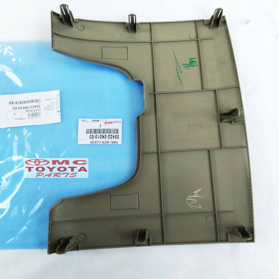 Cover Colum Bawah Steer Stir Box Skring Tutup Kolom Colum Steer Innova Lama Cream Tua 55422-0K010-E0 Original