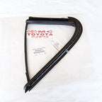 Karet Kaca Segitiga Pintu Belakang Kanan Kiri Fortuner 2005-2015 Original 68188-0K011 / 68189-0K011 Karet Segitiga Kaca Belakang Pintu Tengah
